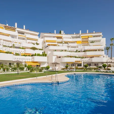 Apartment Luxury El Dorado Puerto Banus, Nueva Andalucia, 4 Bedrooms *